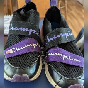 Champion Tennis Ace shoes for girls size 4Y